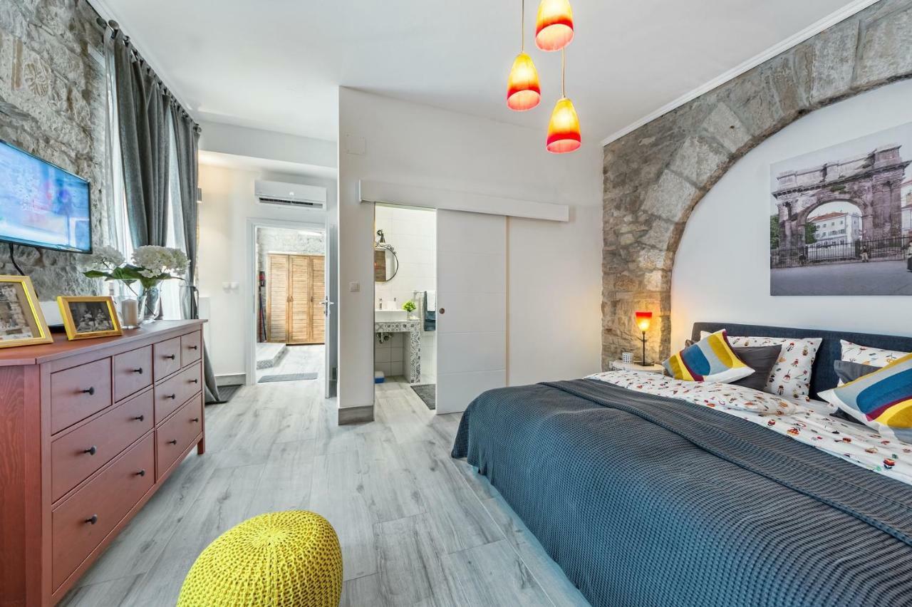 Porta D'Oro Rooms بولا المظهر الخارجي الصورة
