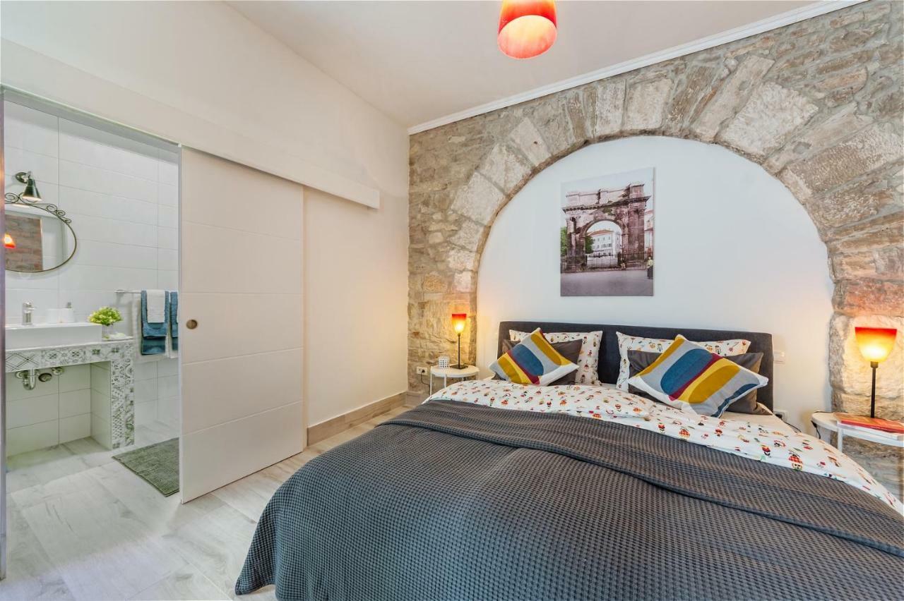 Porta D'Oro Rooms بولا المظهر الخارجي الصورة