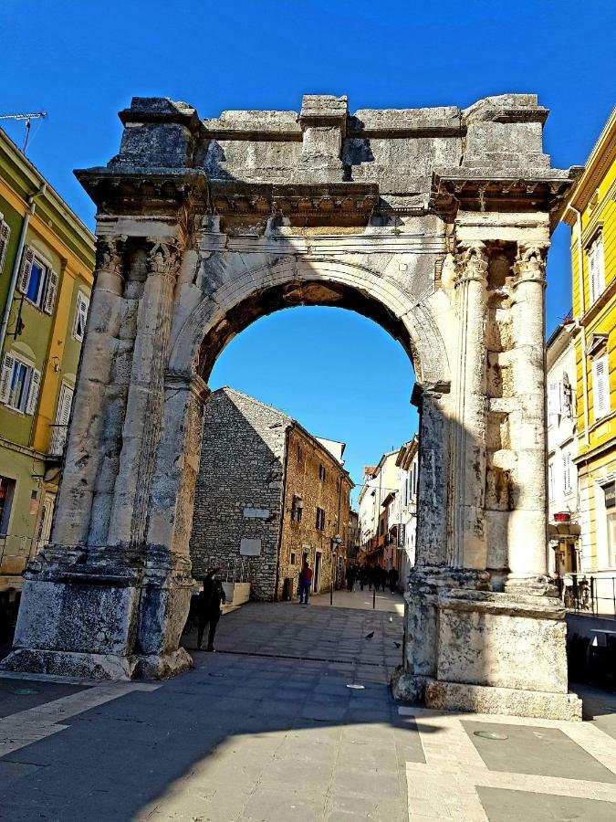 Porta D'Oro Rooms بولا المظهر الخارجي الصورة